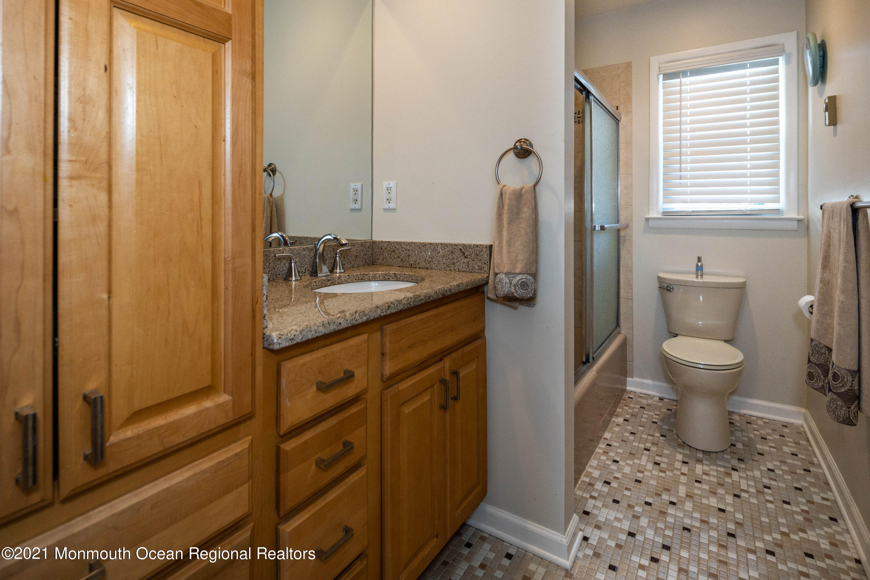 9 Keats Road Brick, NJ 08724 - Photo 22 of 30 20_Bathroom