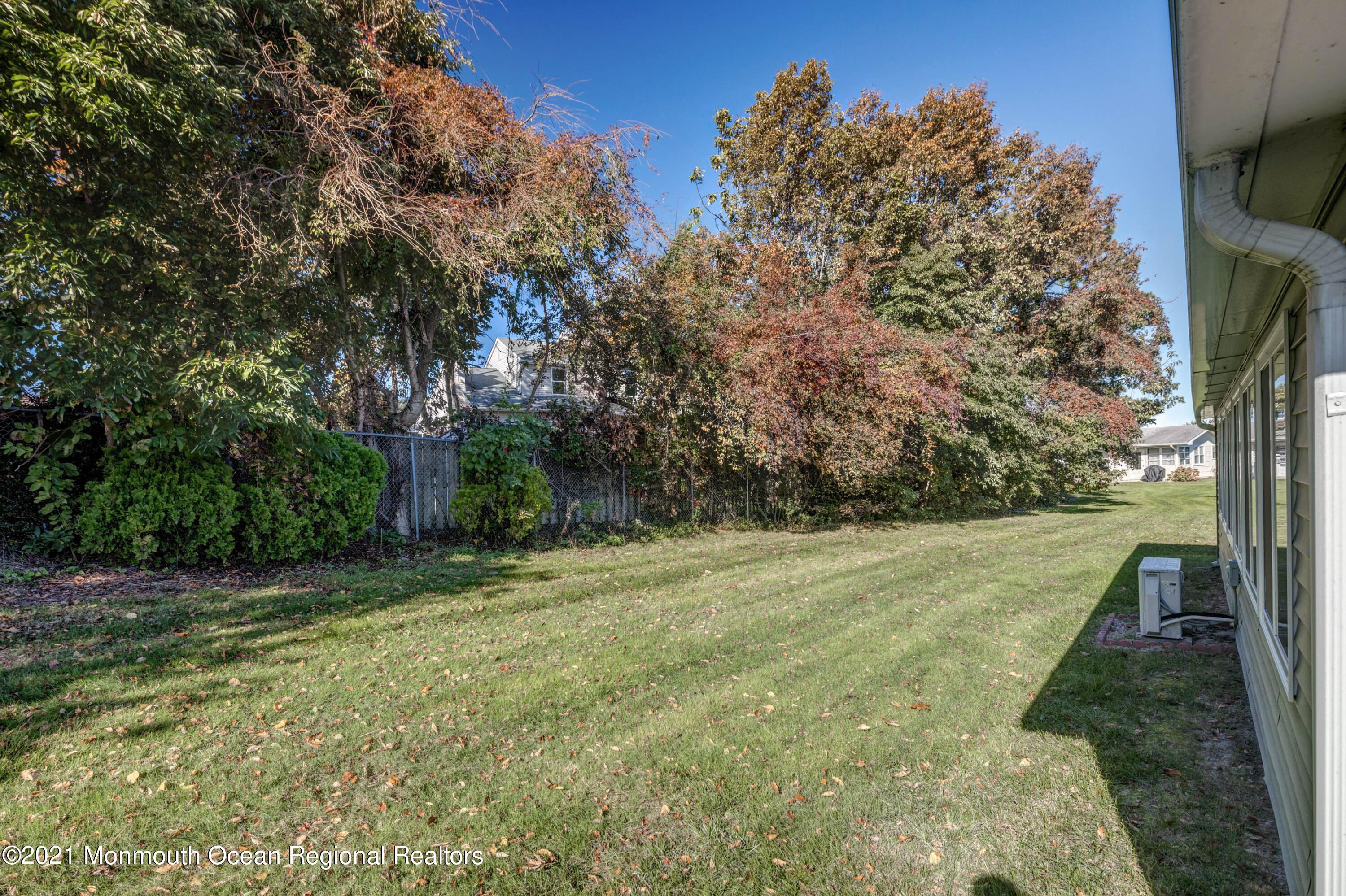 9 Keats Road Brick, NJ 08724 - Photo 5 of 30 30_Backyard