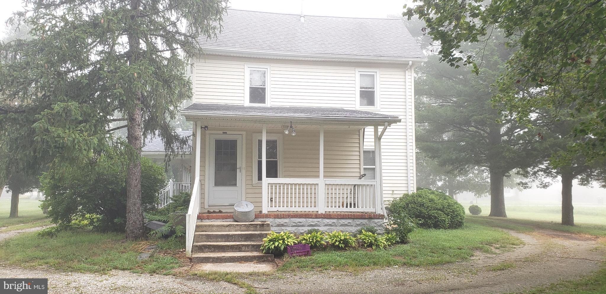 311 Wheat Road Vineland, NJ 08360 - Photo 4 of 21 Rear Porch