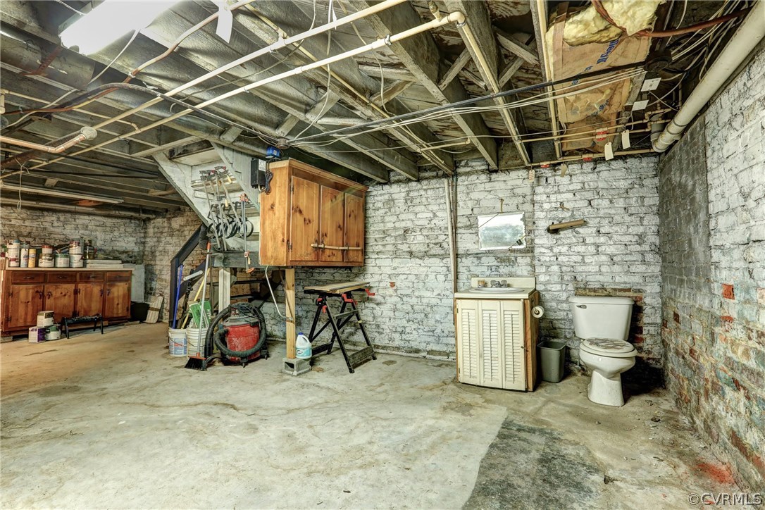 3802 Brook Road Richmond, VA 23227 - Photo 22 of 50 Gallery Image 22
