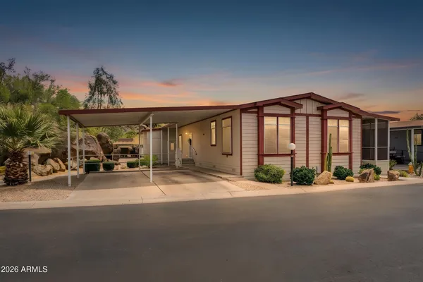 $185,000 | 2233 East Behrend Drive, Unit 169, Phoenix, AZ 85024