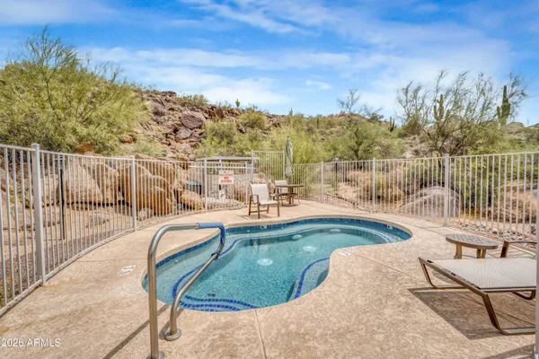 $185,000 | 2233 East Behrend Drive, Unit 169, Phoenix, AZ 85024