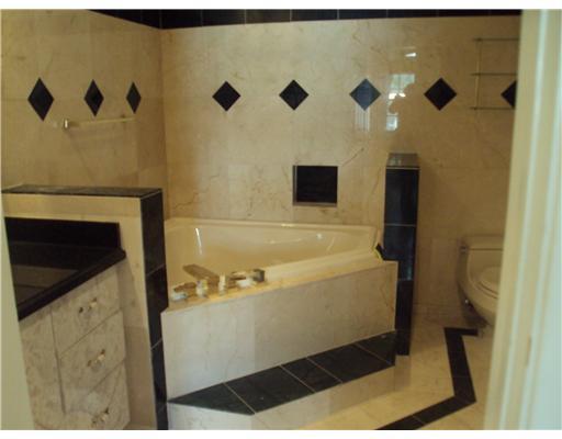 484 Northeast Wavecrest Way Boca Raton, FL 33432 - Photo 6 of 16 Additional Photo
