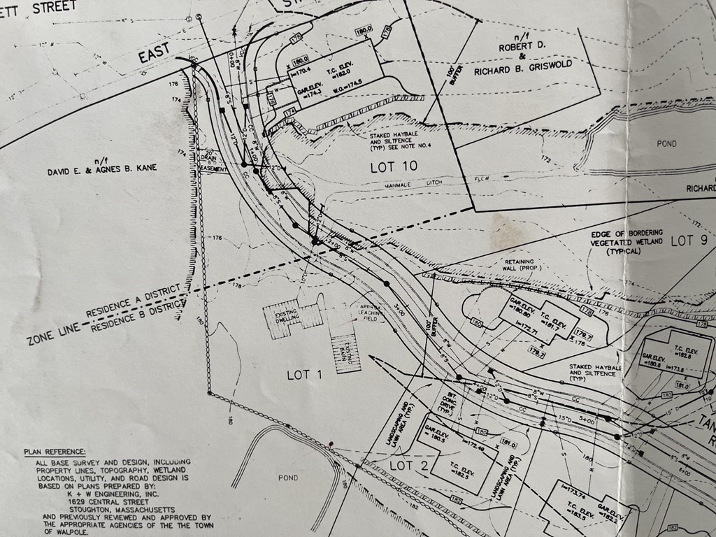 3 Tanglewood Road Walpole, MA 02032 - Photo 25 of 26