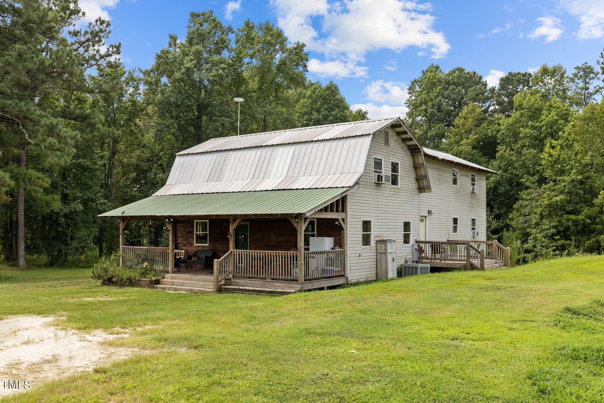 124 King Road Castalia, NC 27816 - Photo 2 of 45 2-web-or-mls-8Y3A7173