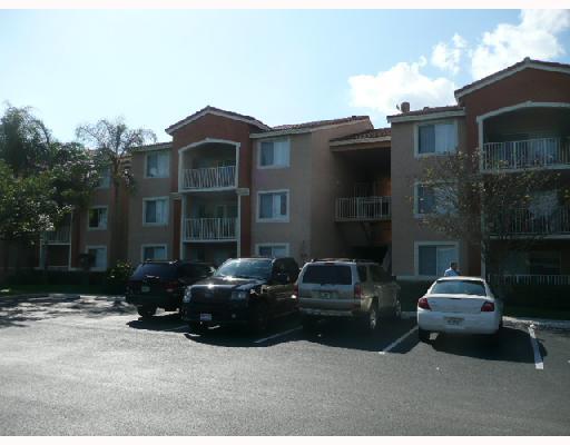 3854 Lyons Road, Unit 2065 Coconut Creek, FL 33073 - Photo 1 of 6 Primary Photo