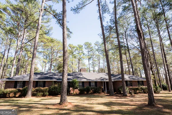 $421,000 | 1270 Wadsworth Drive, Albany, GA 31721