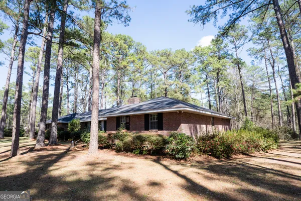 $421,000 | 1270 Wadsworth Drive, Albany, GA 31721