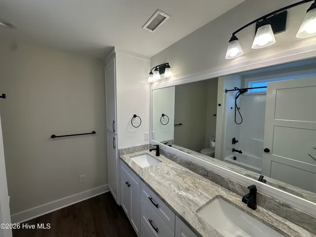 $1,995 | 4269 Flagship Avenue Southeast, Southport, NC 28461