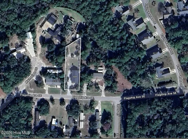 $1,995 | 4269 Flagship Avenue Southeast, Southport, NC 28461