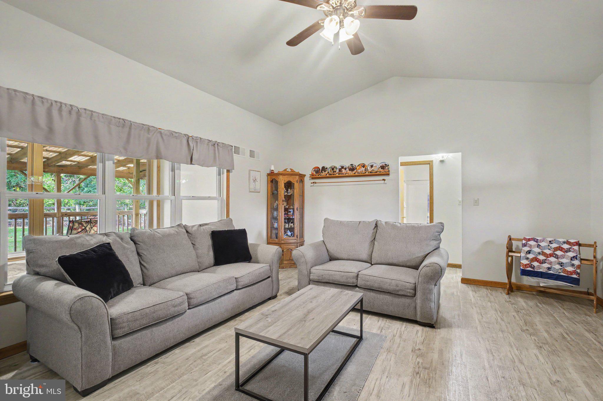 303 South Vintage Road Paradise, PA 17562 - Photo 5 of 30 Gallery Image 5