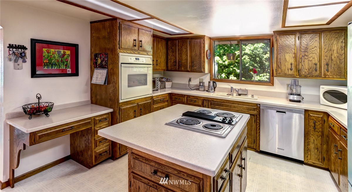 6319 Malloy Road Ferndale, WA 98248 - Photo 12 of 25