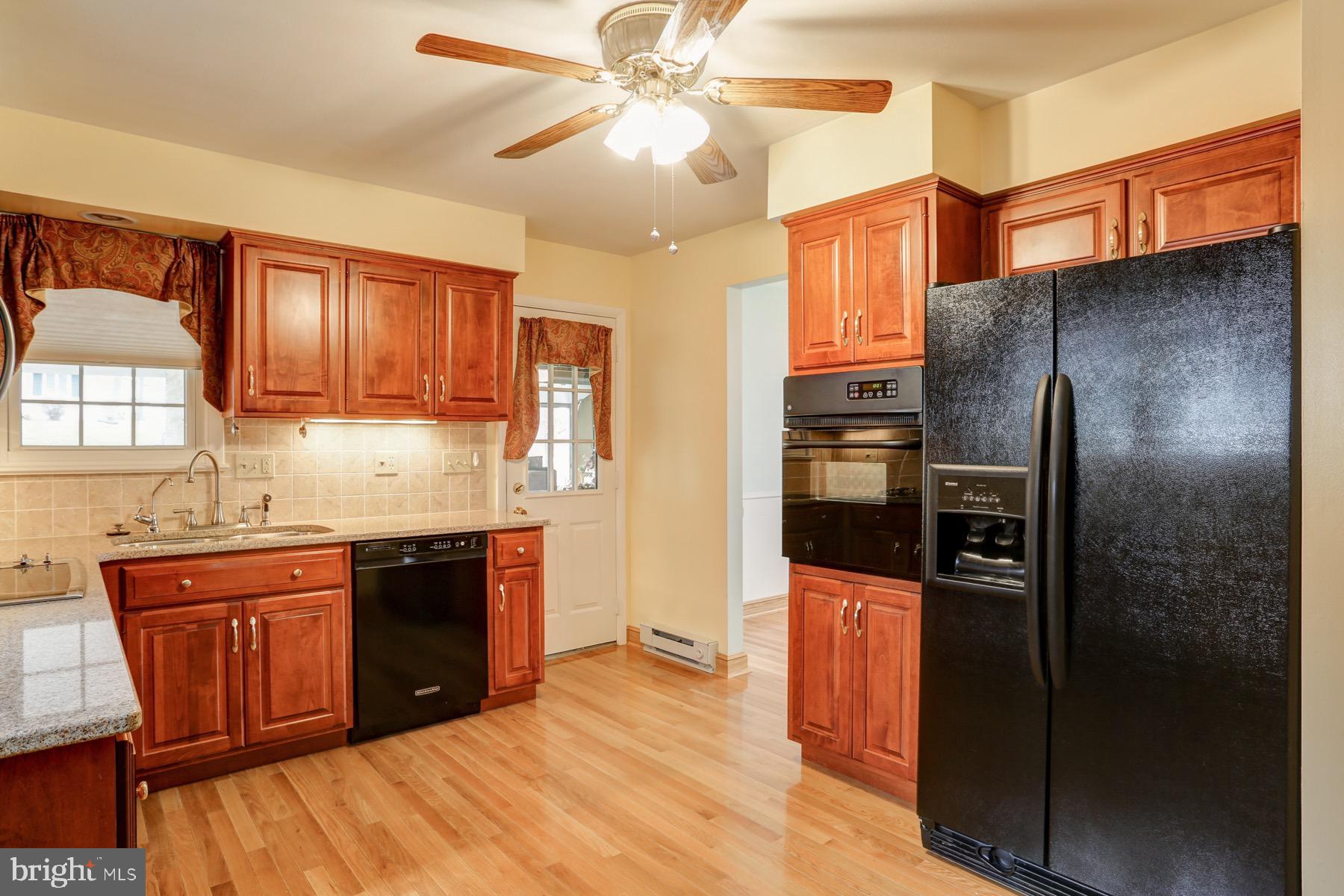 4 Hickory Road Carlisle, PA 17015 - Photo 16 of 49 Gallery Image 16
