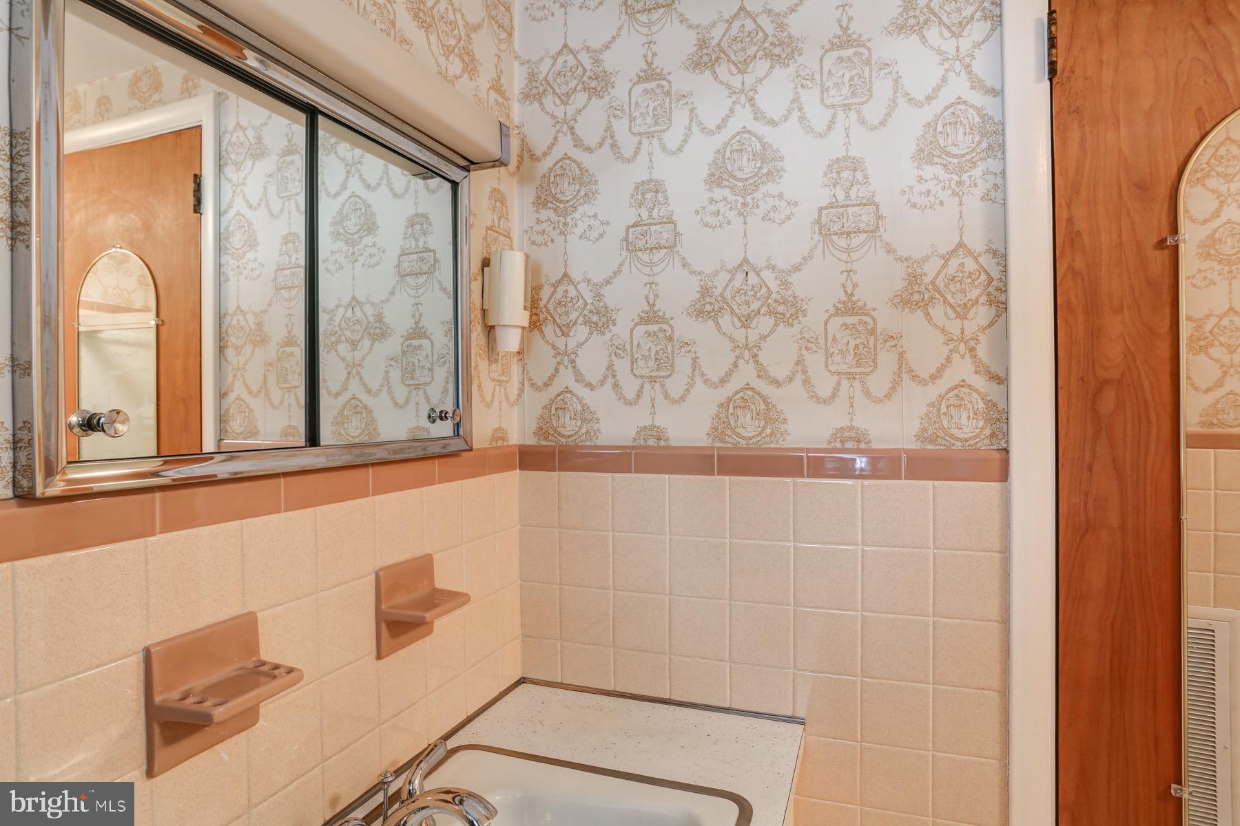 4 Hickory Road Carlisle, PA 17015 - Photo 40 of 49 Gallery Image 40