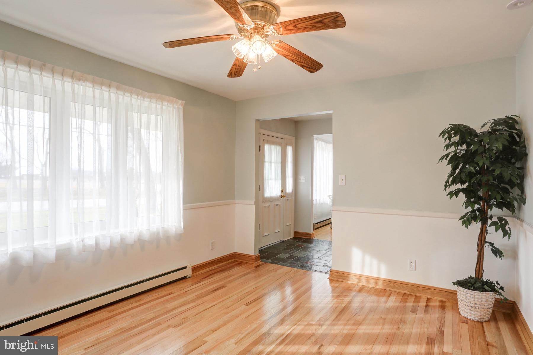 4 Hickory Road Carlisle, PA 17015 - Photo 8 of 49 Gallery Image 8