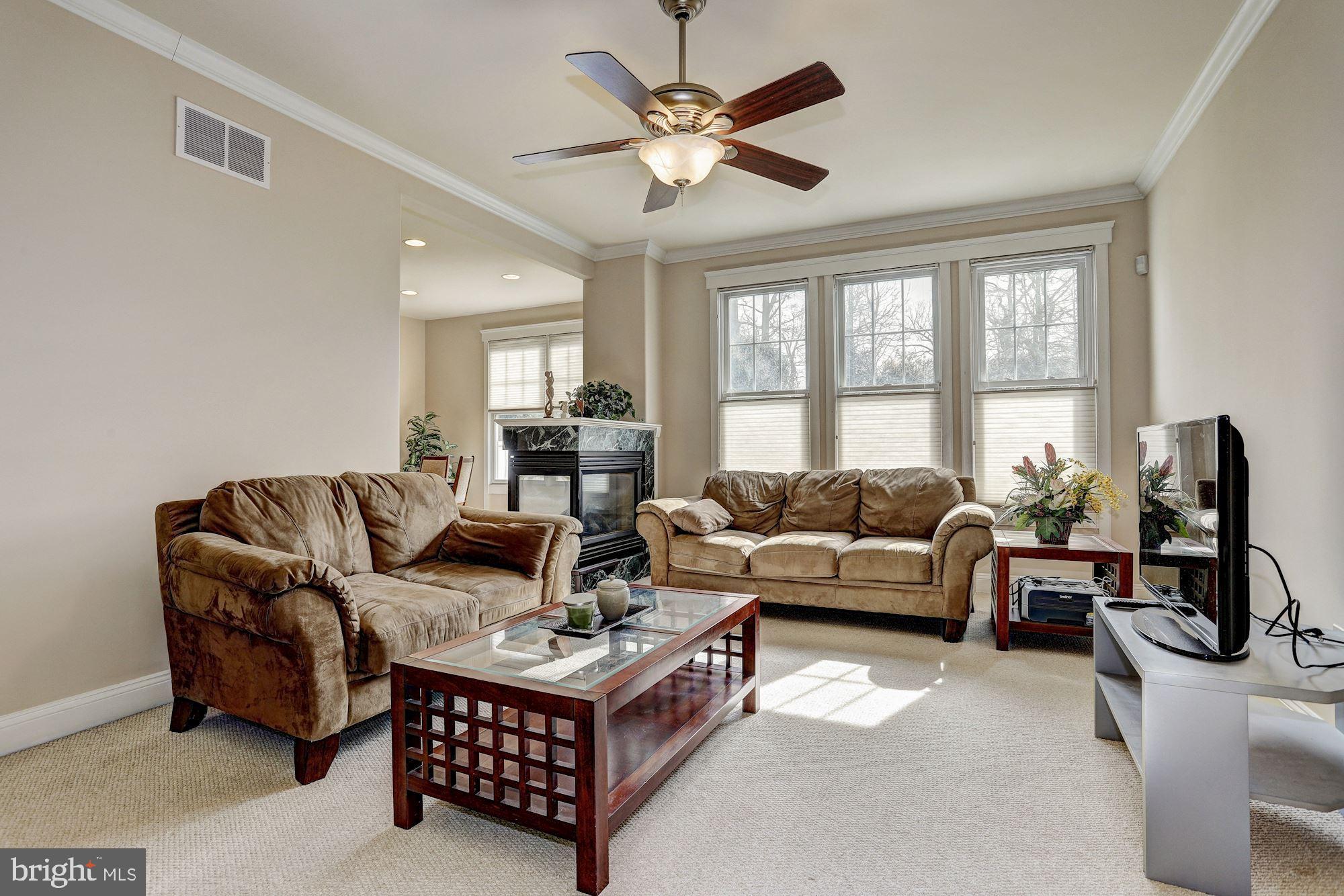 8733 Boulder Ridge Road Laurel, MD 20723 - Photo 5 of 30 Living Room