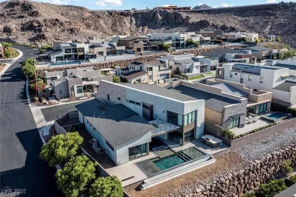 $2,998,000 | 2208 Overlook Canyon Lane, Henderson, NV 89052