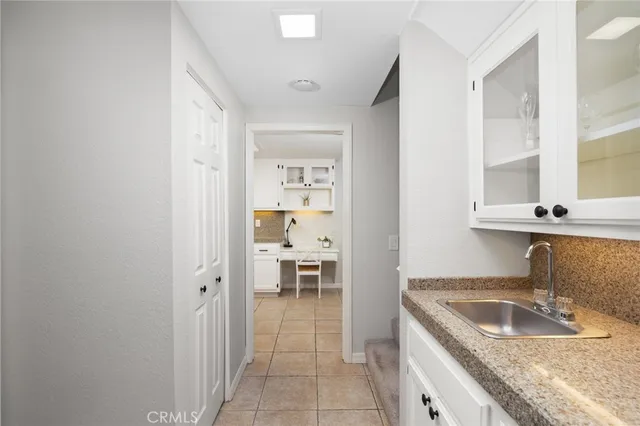 $918,000 | 121 North Mountain Avenue, Unit A, Monrovia, CA 91016