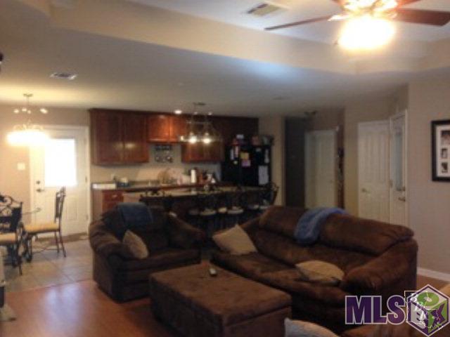 245 Blue Ridge Drive Gray, LA 70359 - Photo 2 of 9 living room