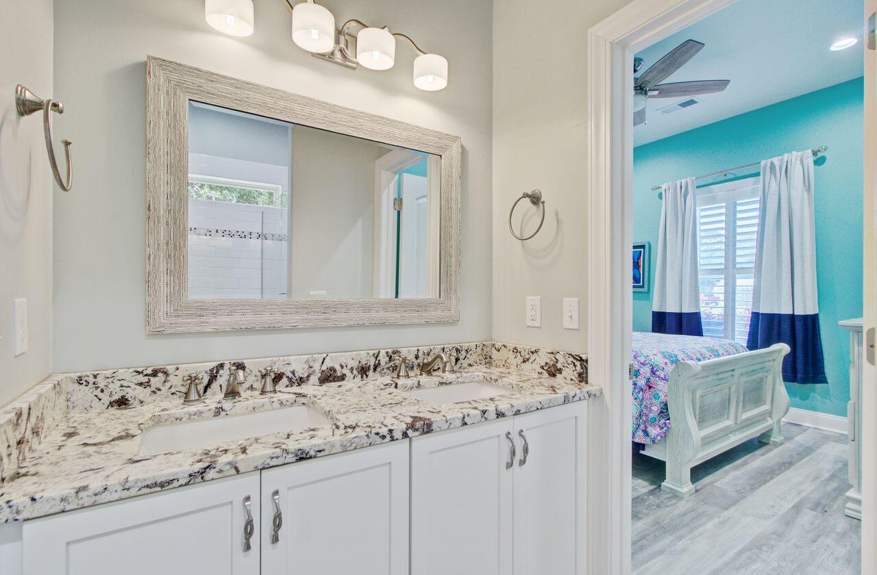 225 Ridge Road Ridgeville, SC 29472 - Photo 24 of 71 Jack & Jill Bath