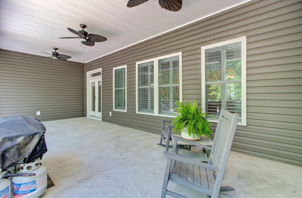 225 Ridge Road Ridgeville, SC 29472 - Photo 45 of 71 Back Porch