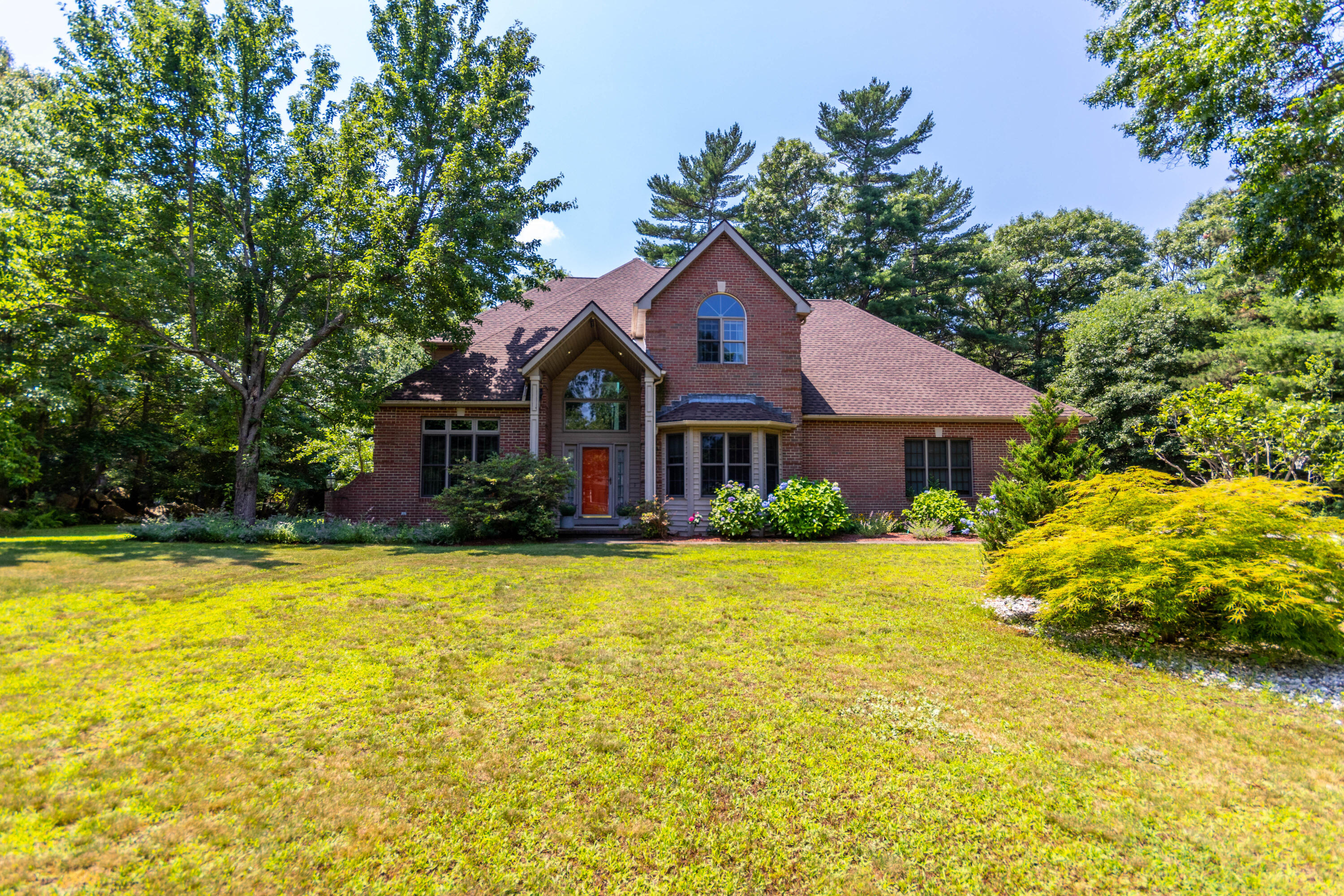 Front of 4 bedroom Contemporary