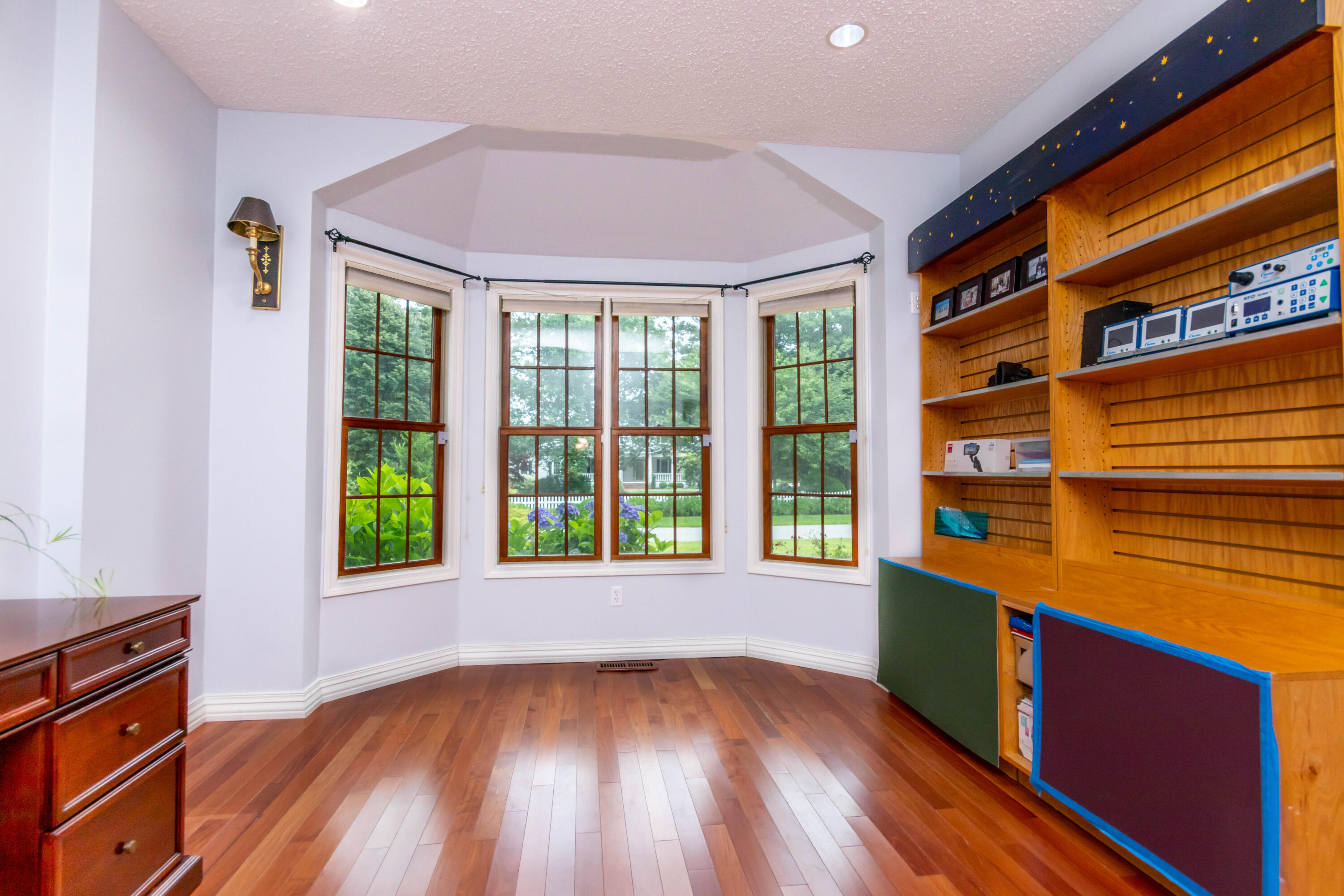 131 Bullivant Farm Road Marion, MA 02738 - Photo 13 of 36 1st floor home office