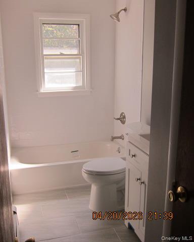 93 Woodview Road West Hempstead, NY 11552 - Photo 17 of 25