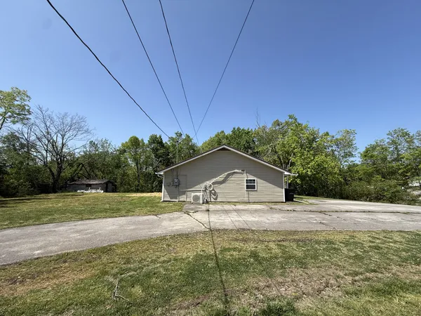 $239,000 | 23 Roney Avenue, Hohenwald, TN 38462