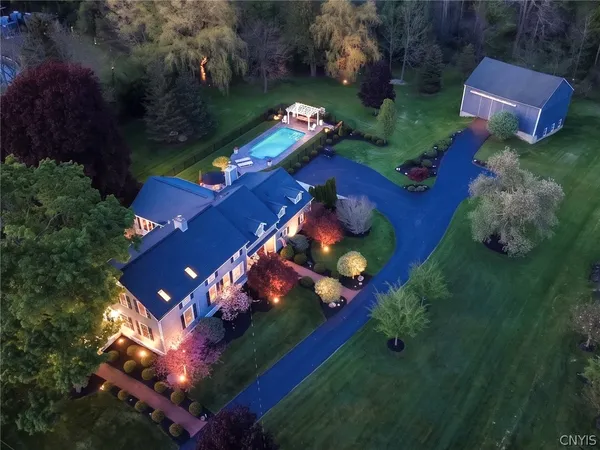 $1,999,000 | 32 East Street, Skaneateles, NY 13152