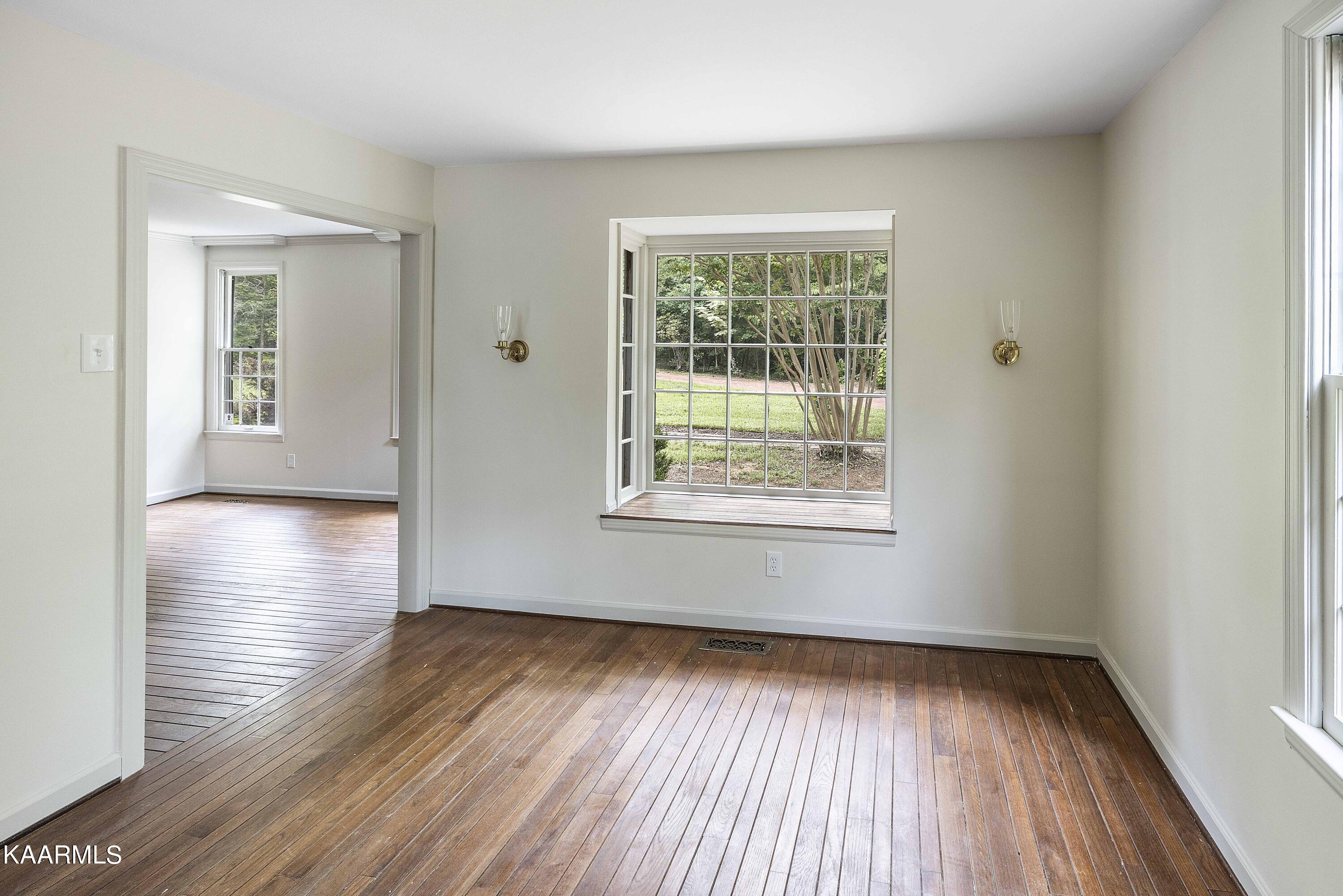 10428 Coward Mill Road Knoxville, TN 37931 - Photo 23 of 51 D2_JY4A5514