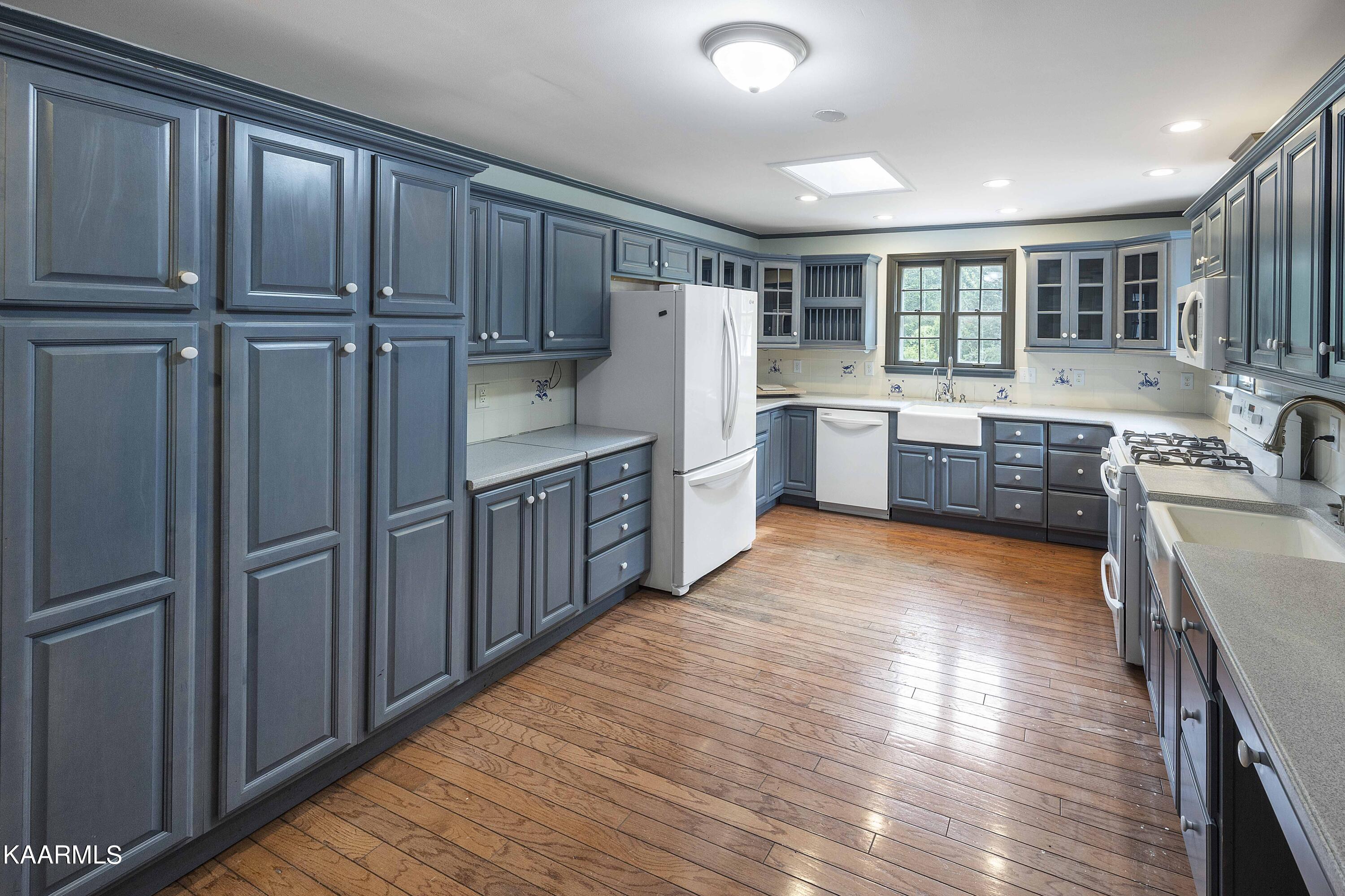 10428 Coward Mill Road Knoxville, TN 37931 - Photo 27 of 51 F3_JY4A5527