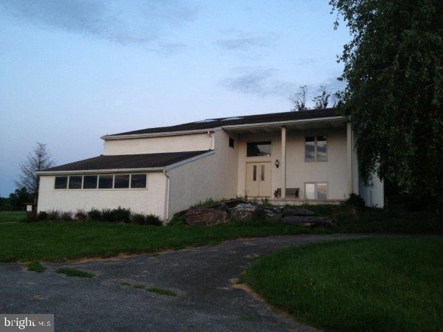 216 Little Beaver Road Strasburg, PA 17579 - Photo 1 of 30 Gallery Image 1