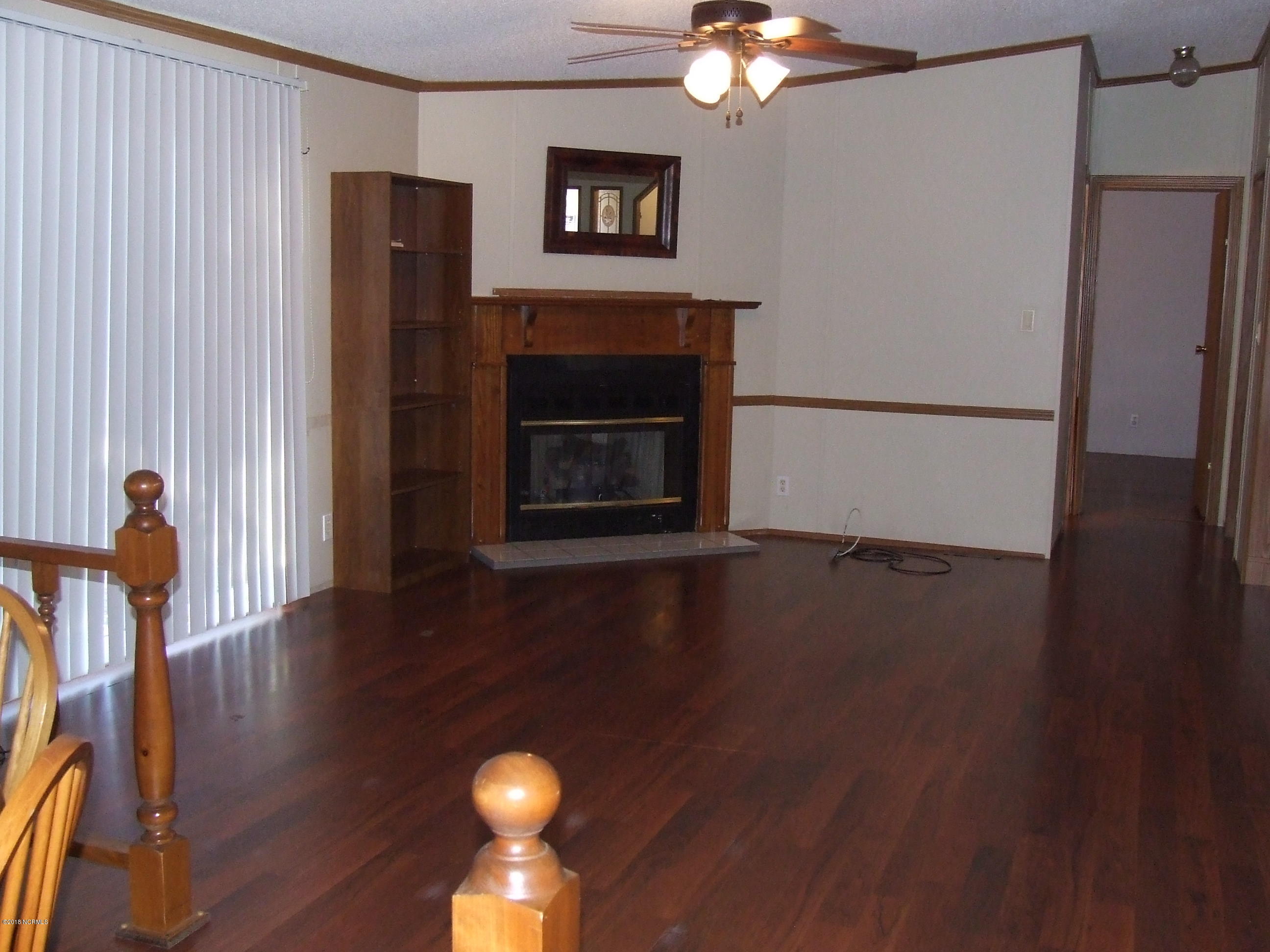 4714 Port Loop Road Southeast Southport, NC 28461 - Photo 10 of 39 4714 Port Loop Rd 015