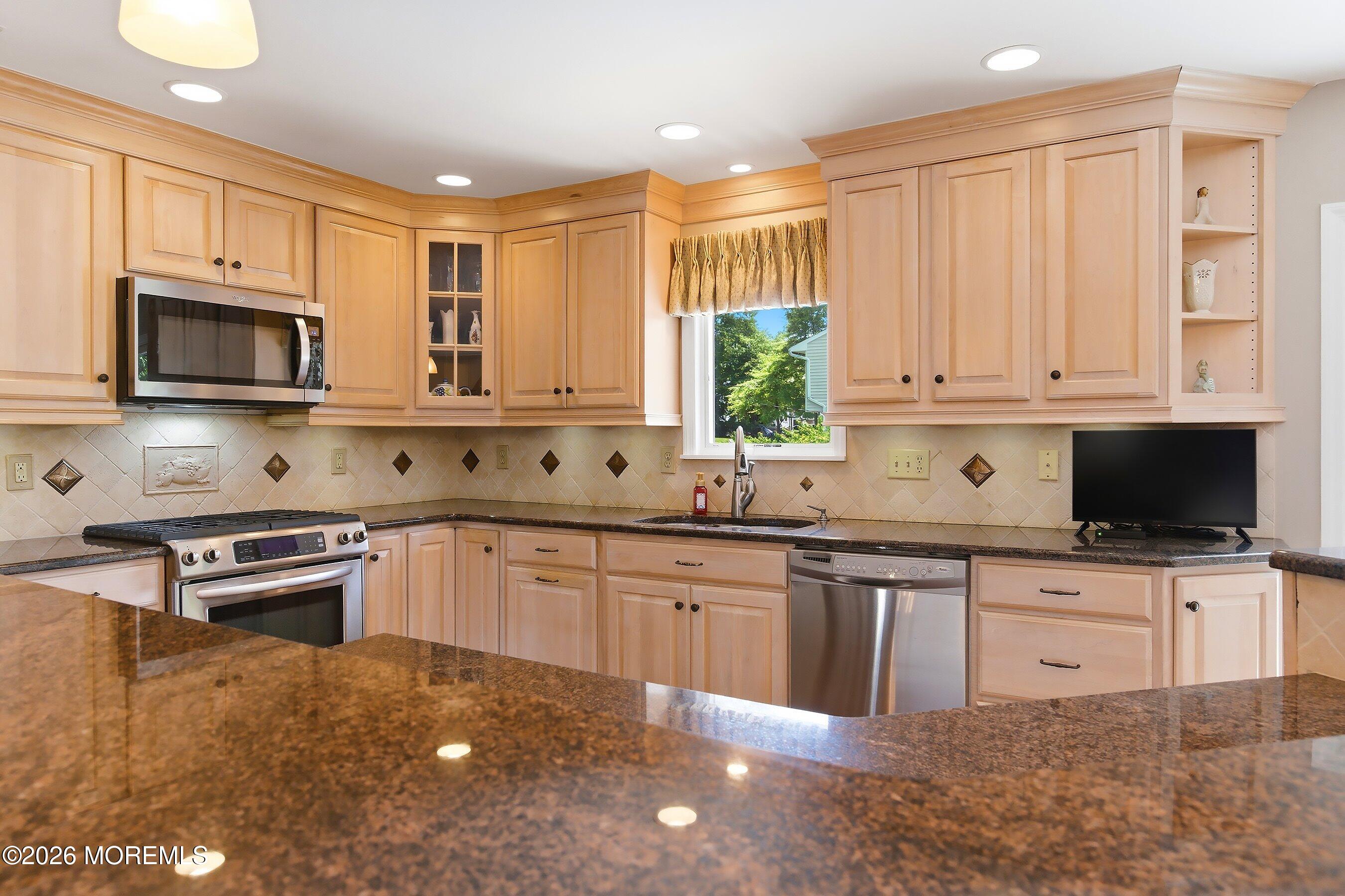 212 Milford Road Neptune Township, NJ 07753 - Photo 16 of 63 Kitchen 4