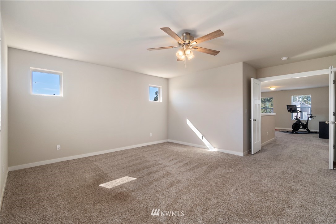 2034 Mayes Road Southeast Lacey, WA 98503 - Photo 20 of 28 Gallery Image 20