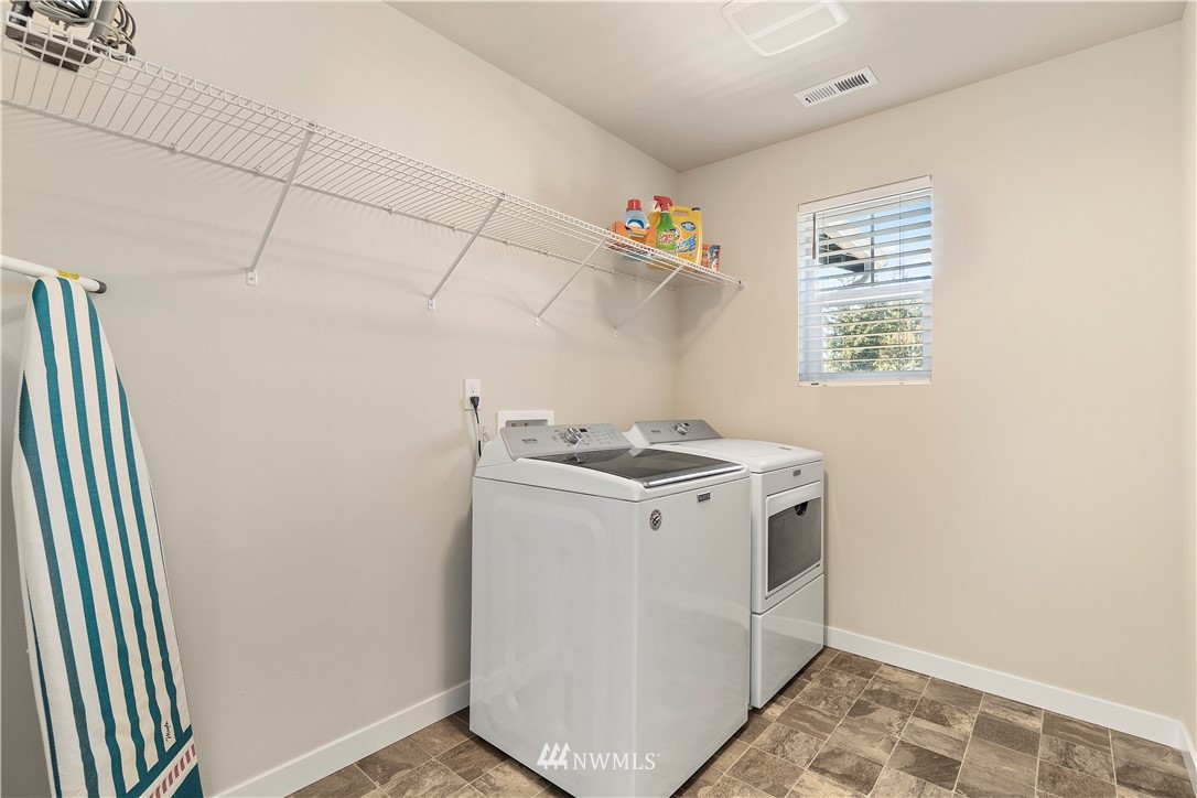 2034 Mayes Road Southeast Lacey, WA 98503 - Photo 22 of 28 Gallery Image 22