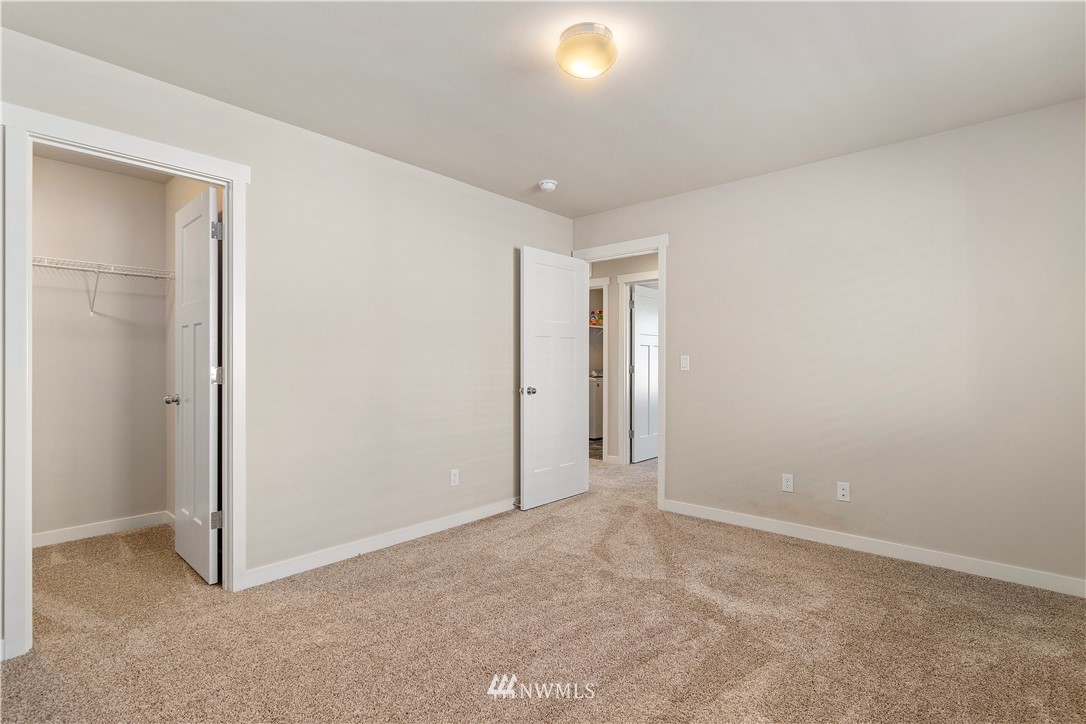 2034 Mayes Road Southeast Lacey, WA 98503 - Photo 25 of 28 Gallery Image 25