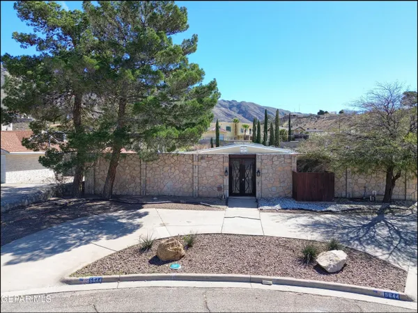 $497,000 | 5644 Pebble Beach Drive, El Paso, TX 79912