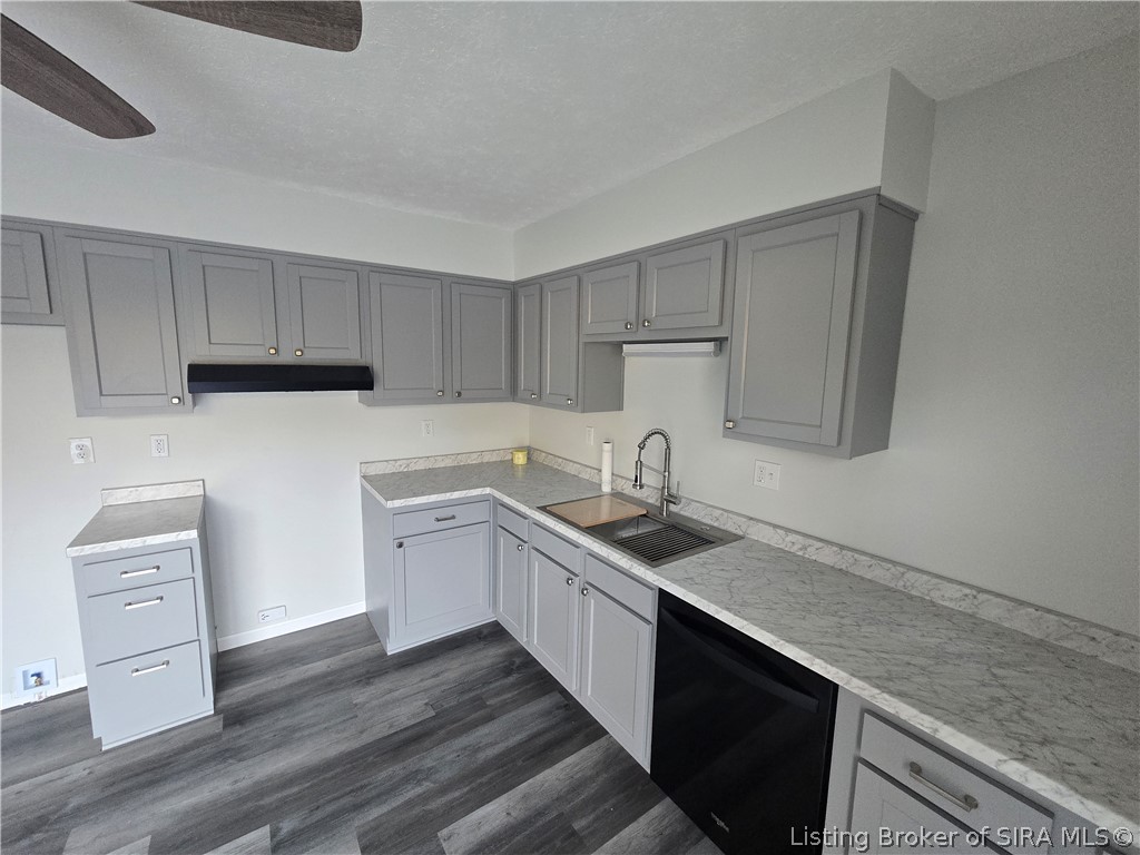 1990 South Pleasant Road Southeast Corydon, IN 47112 - Photo 11 of 21