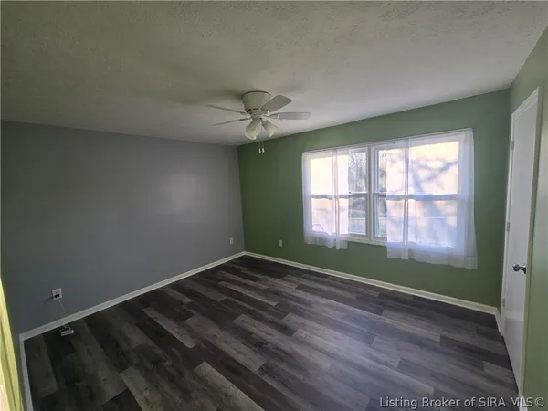 $259,500 | 1990 South Pleasant Road Southeast, Corydon, IN 47112