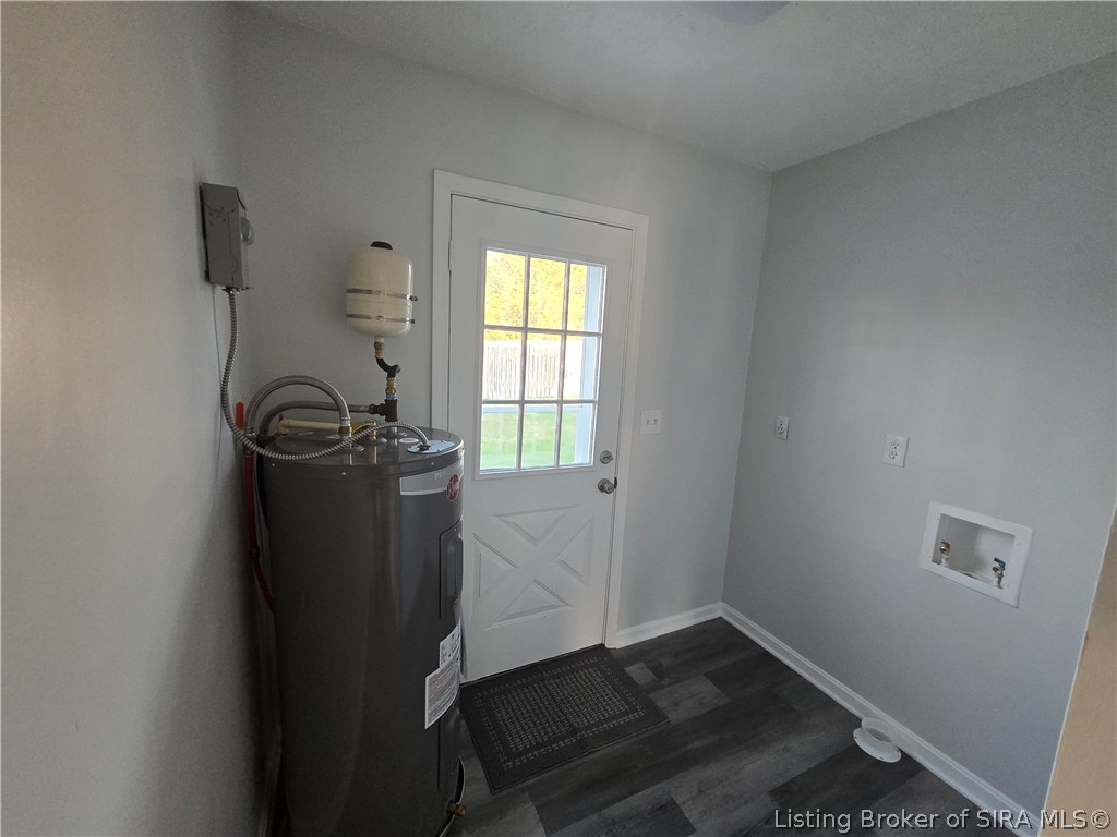 1990 South Pleasant Road Southeast Corydon, IN 47112 - Photo 18 of 21