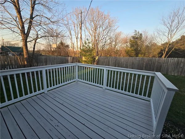 $259,500 | 1990 South Pleasant Road Southeast, Corydon, IN 47112