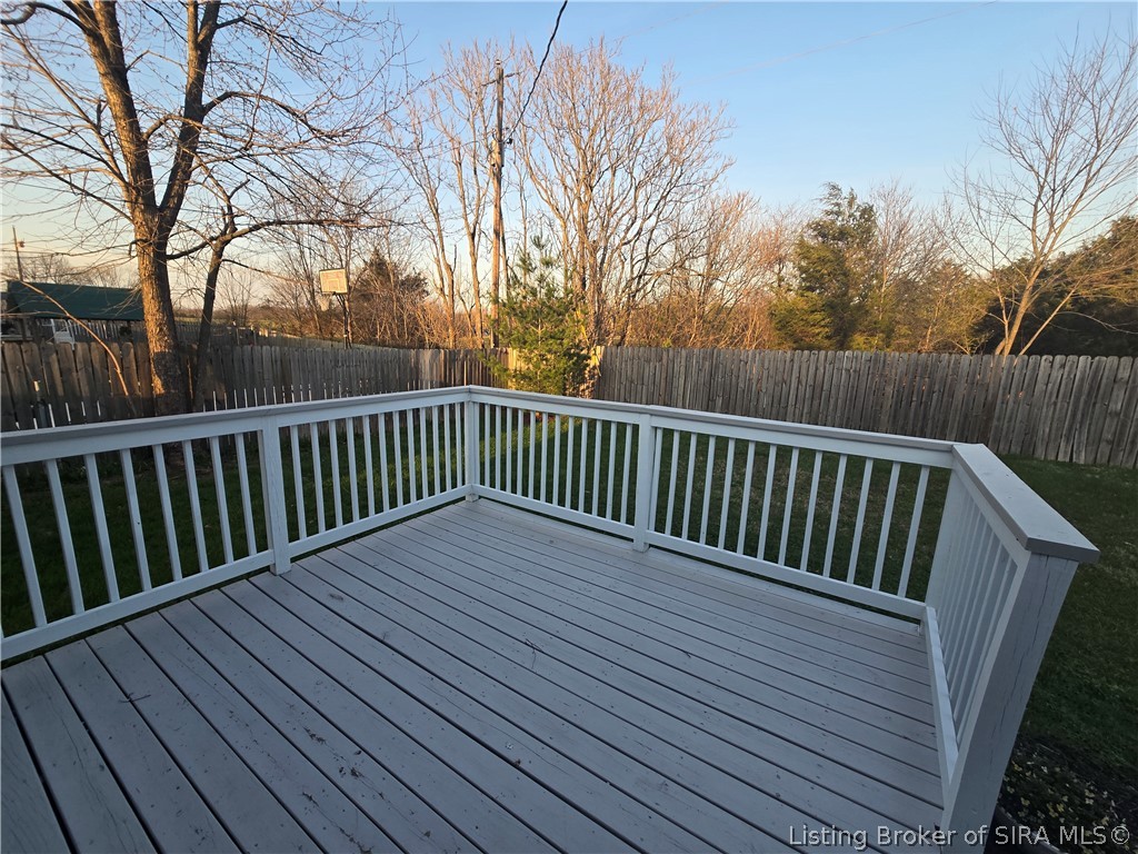 1990 South Pleasant Road Southeast Corydon, IN 47112 - Photo 19 of 21