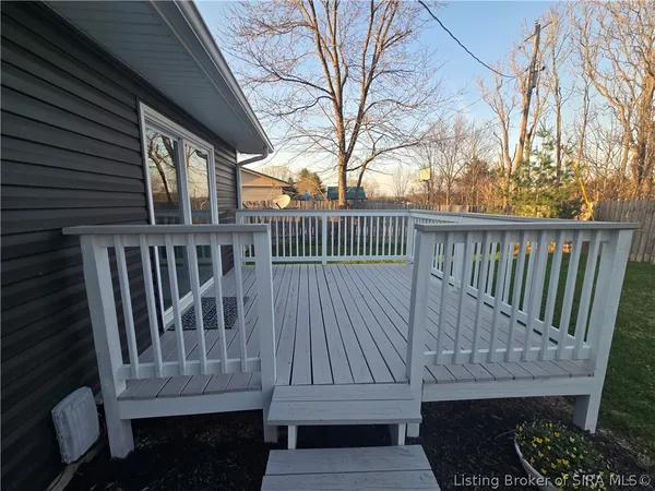 $259,500 | 1990 South Pleasant Road Southeast, Corydon, IN 47112