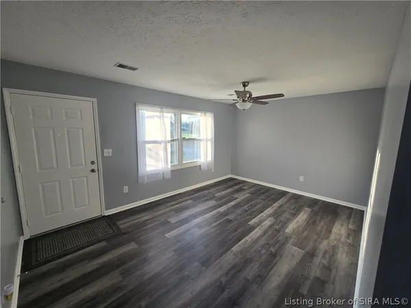 $259,500 | 1990 South Pleasant Road Southeast, Corydon, IN 47112