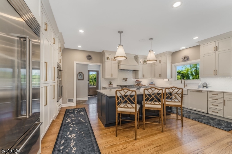 16 Wolverton Road Pittstown, NJ 08867 - Photo 22 of 50