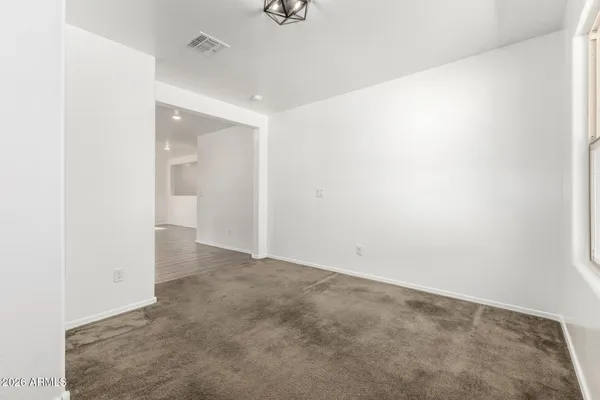 $454,900 | 5817 South 30th Glen, Phoenix, AZ 85041