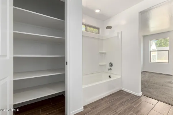 $454,900 | 5817 South 30th Glen, Phoenix, AZ 85041