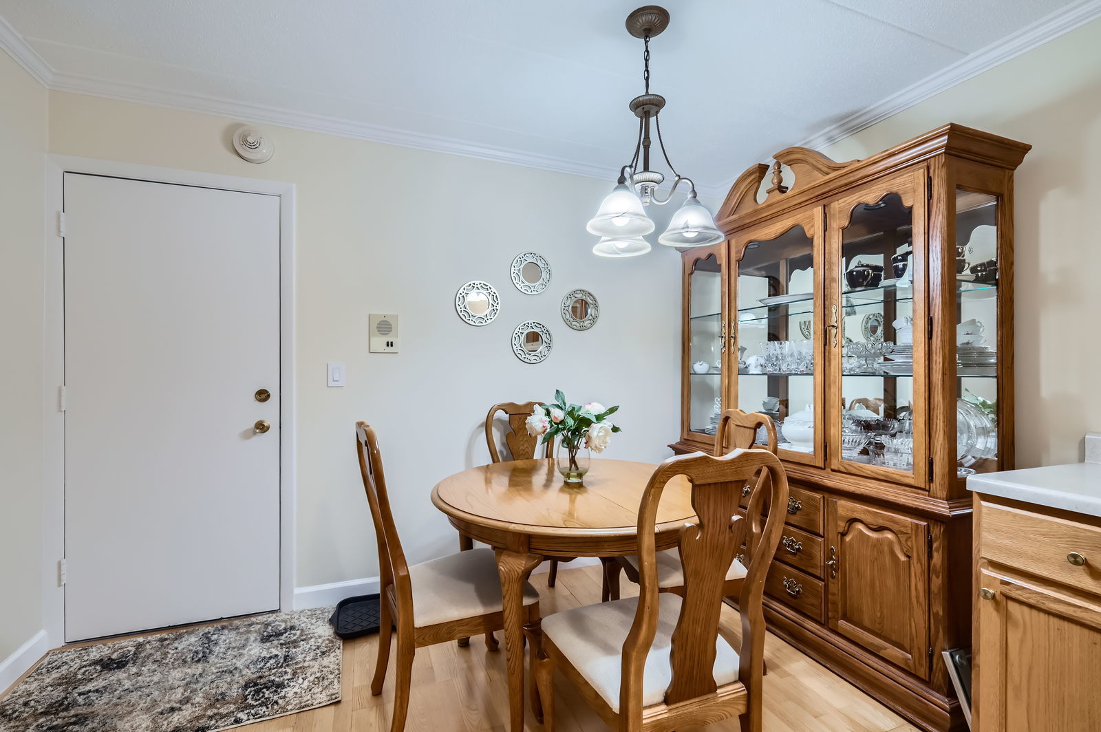 525 Timber Ridge Drive, Unit 208 Carol Stream, IL 60188 - Photo 7 of 20 Gallery Image 7